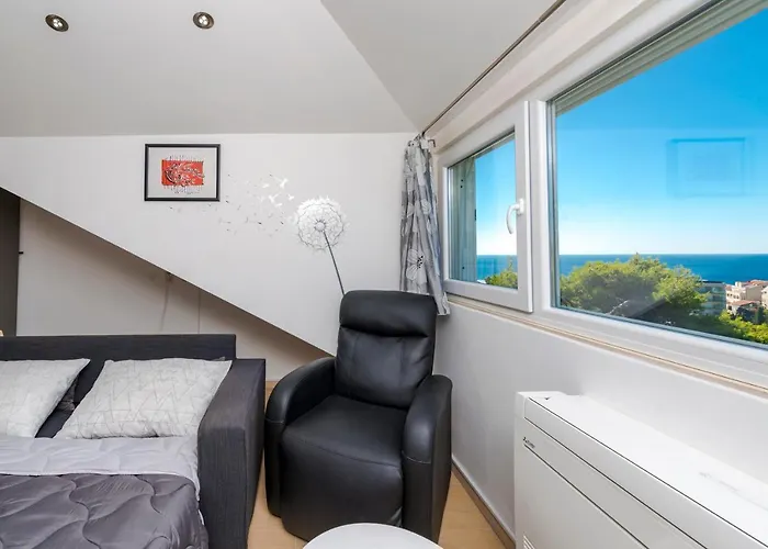 Apartment Monta